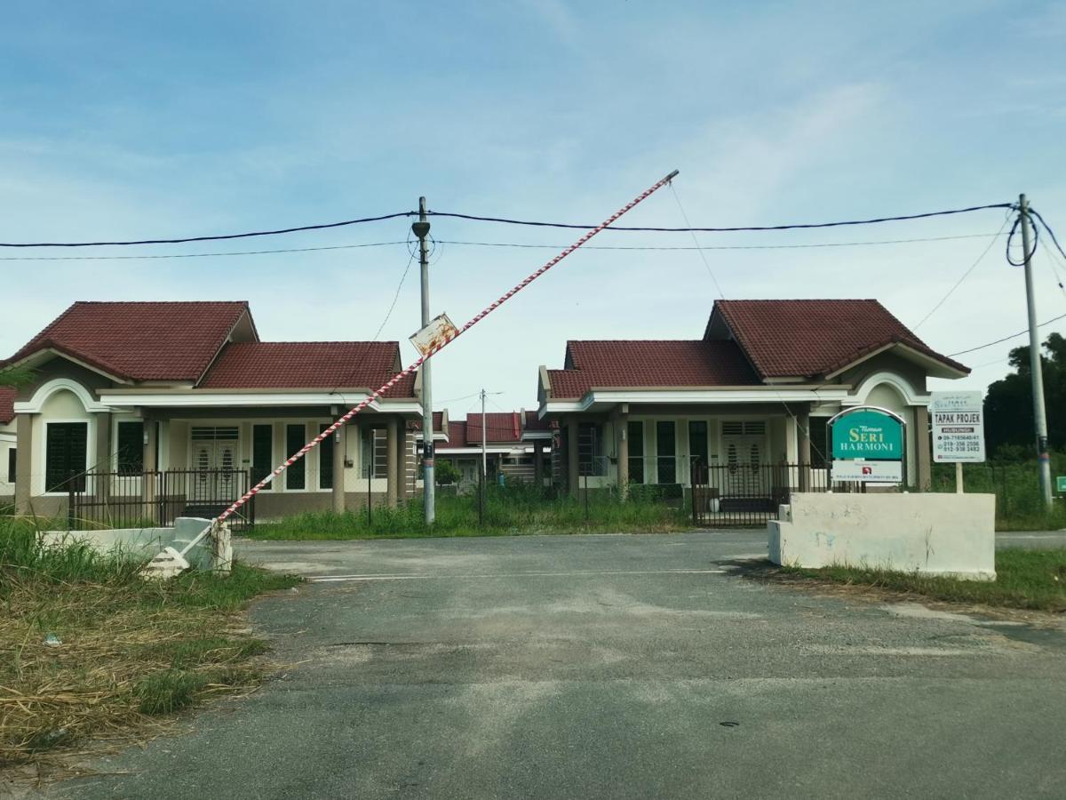 Homestay Pasir Tumboh Kota Bharu Extérieur photo